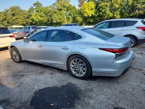JTHB51FF8J5003386 — 2018 Lexus LS, фото 2 с аукциона Copart, Задняя часть