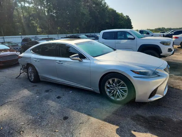 JTHB51FF8J5003386 — 2018 Lexus LS, фото 4 с аукциона Copart, Задняя часть