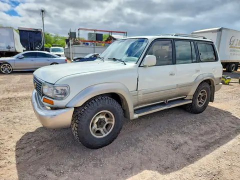JT6HJ88J0V0168022 — 1997 Lexus LX, Передняя часть (Front End), фото до ремонта