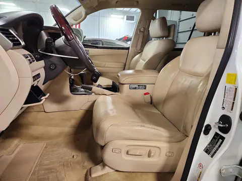 JTJHY7AX2E4162001 — 2014 Lexus LX, фото 7 с аукциона Copart, Передняя часть