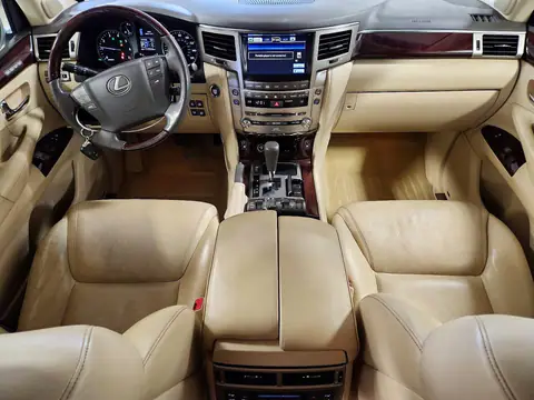 JTJHY7AX2E4162001 — 2014 Lexus LX, фото 8 с аукциона Copart, Передняя часть