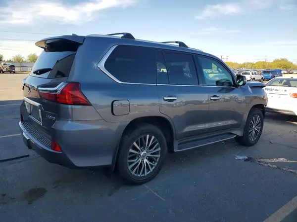 JTJHY7AX0H4235211 — 2017 Lexus LX, фото 3 с аукциона Copart, Передняя часть