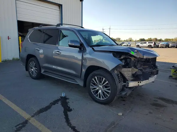 JTJHY7AX0H4235211 — 2017 Lexus LX, фото 4 с аукциона Copart, Передняя часть