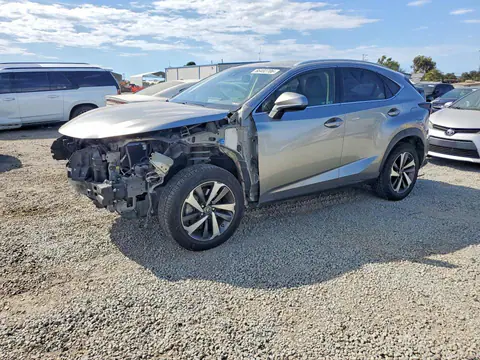 JTJYARBZ0J2090849 — 2018 Lexus NX 300, Передняя часть (Front End), фото до ремонта