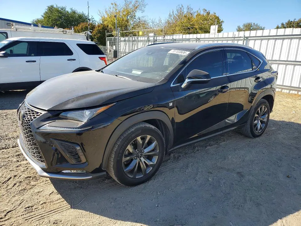 2018 Lexus NX 300 VIN JTJYARBZ2J2095762 фото 1