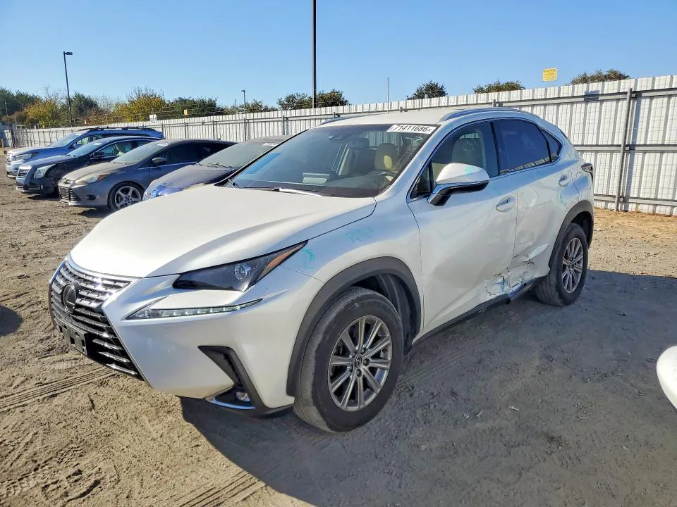 2018 Lexus NX 300 VIN JTJYARBZ9J2091367 фото 1