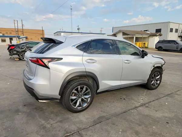 JTJYARBZ2G2042424 — 2016 Lexus NX, фото 3 с аукциона Copart 12.10.2026, Передняя часть