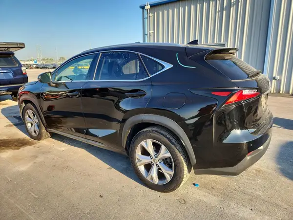 JTJBARBZ5H2130598 — 2017 Lexus NX, фото 2 с аукциона Copart, Боковая часть