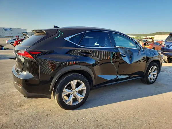 JTJBARBZ5H2130598 — 2017 Lexus NX, фото 3 с аукциона Copart, Боковая часть