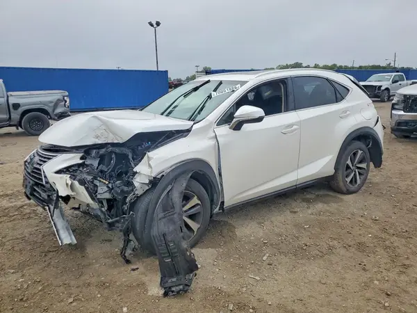 JTJBARBZ0J2178211 — 2018 Lexus NX, Передняя часть (Front End), фото до ремонта