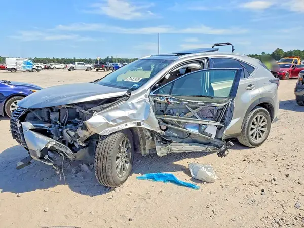JTJYARBZ3K2135834 — 2019 Lexus NX, Передняя часть (Front End), фото до ремонта