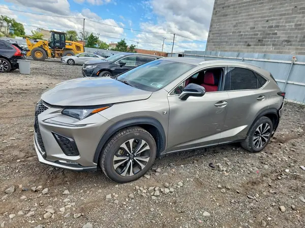 JTJSARDZ8M2262455 — 2021 Lexus NX, Передняя часть (Front End), фото до ремонта