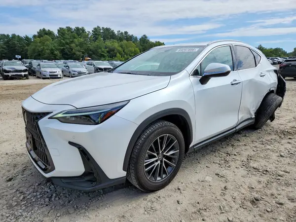 2T2GGCEZ4NC008629 — 2022 Lexus NX, Задняя часть (Rear End), фото до ремонта