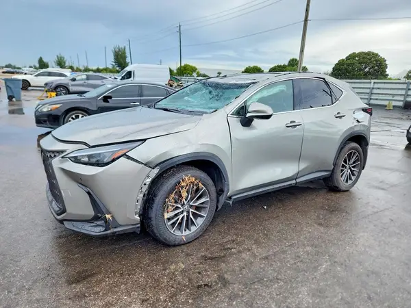 JTJGGCEZ0R2013705 — 2024 Lexus NX, Опрокидывание (Rollover), фото до ремонта
