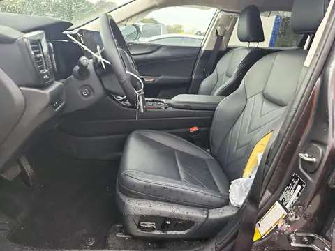 JTJHKCFZ5S2072465 — 2025 Lexus NX, Сторона, фото до ремонта