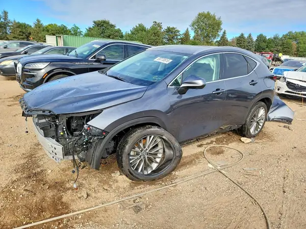 2T2GGCEZ6TC099271 — 2026 Lexus NX, Передняя часть (Front End), фото до ремонта