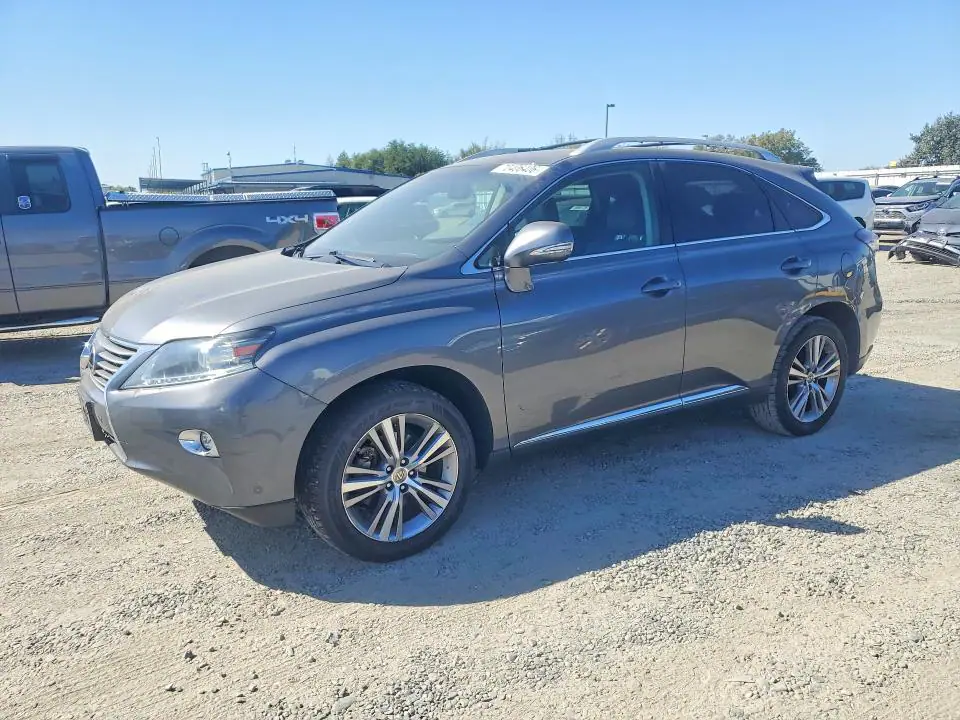 2T2BK1BA8FC286320 Lexus RX 350 2015 — повреждение Задняя часть, фото до ремонта