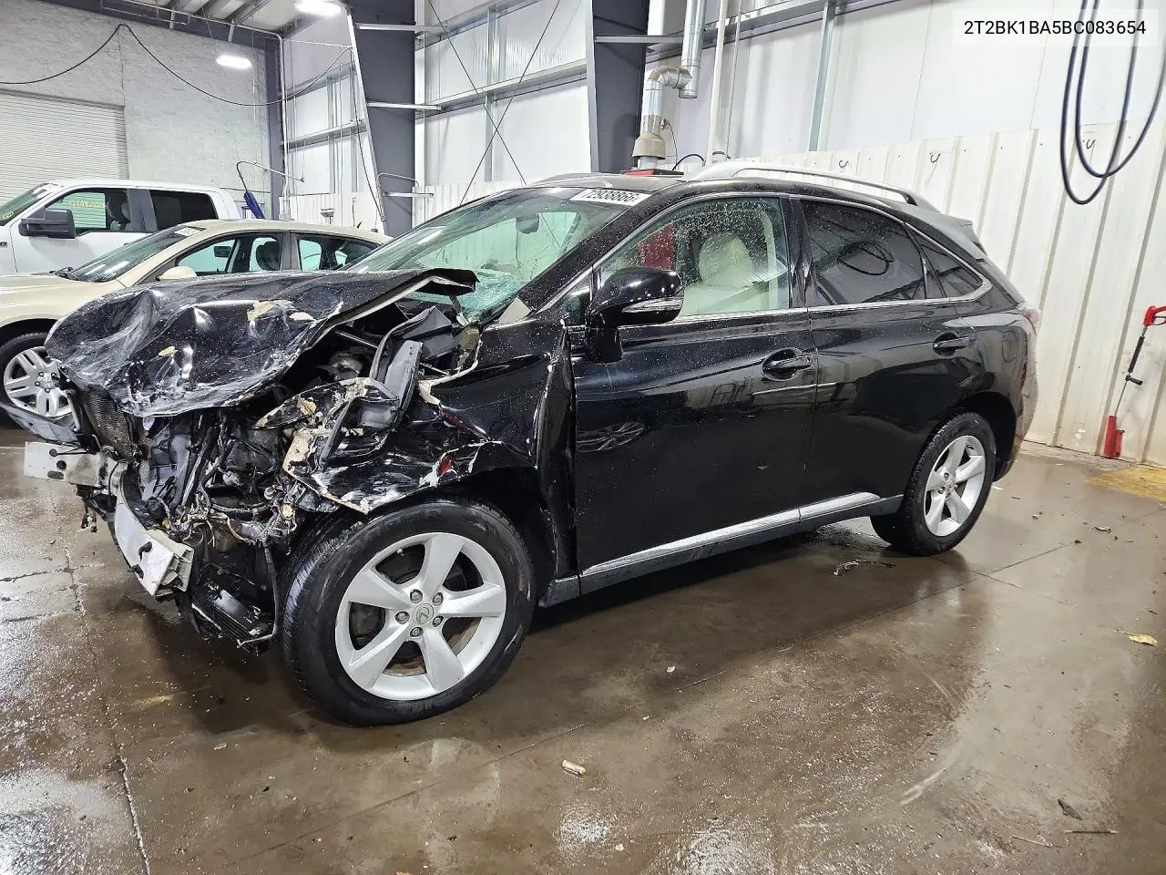 2T2BK1BA5BC083654 Lexus RX 2011 — повреждение Передняя часть, фото до ремонта