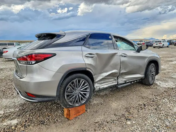 2T2JGMDA6MC061760 — 2021 Lexus RX, фото 3 с аукциона Copart, Боковая часть