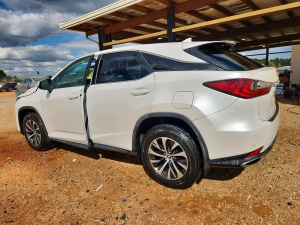 2T2AZMDA0MC262810 — 2021 Lexus RX, фото 2 с аукциона Copart, Передняя часть