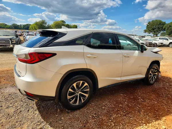 2T2AZMDA0MC262810 — 2021 Lexus RX, фото 3 с аукциона Copart, Передняя часть