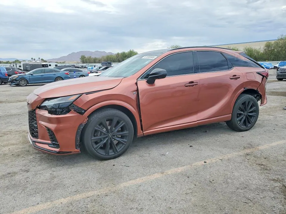 2023 Lexus RX VIN 2T2BCMEA3PC003642 фото 1