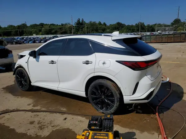 2T2BCMEA2PC003258 — 2023 Lexus RX, фото 2 с аукциона Copart 14.10.2026, Передняя часть