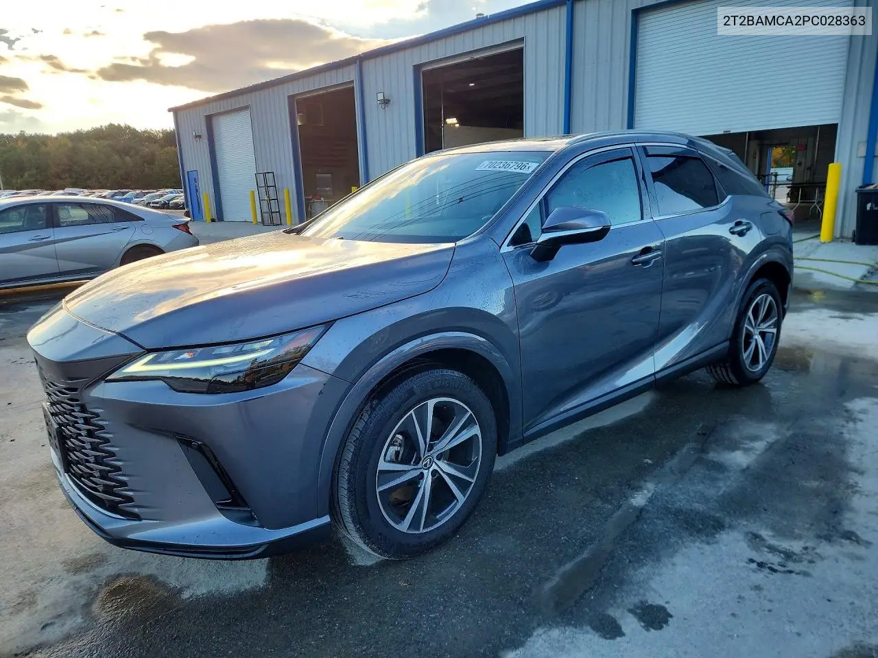 2T2BAMCA2PC028363 Lexus RX 2023 — повреждение Мелкие вмятины и царапины, фото до ремонта