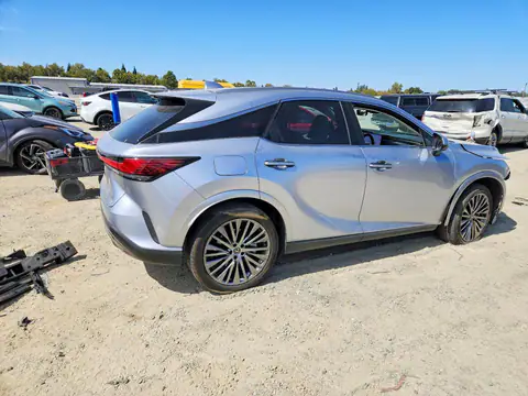 JTJCJMGA2R2018305 — 2024 Lexus RX, фото 3 с аукциона Copart 13.10.2026, Передняя часть
