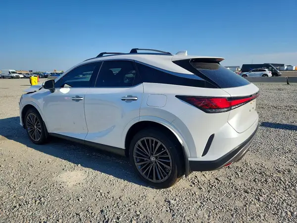 2T2BBMCAXSC097372 — 2025 Lexus RX, фото 2 с аукциона Copart 13.10.2026, Передняя часть