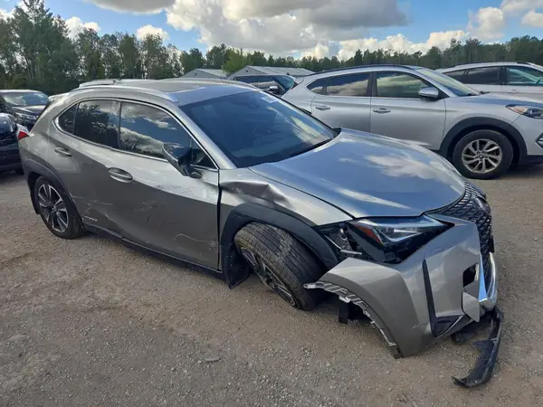 JTHU9JBH8K2004383 — 2019 Lexus UX, фото 4 с аукциона Copart 29.09.2026, Передняя часть