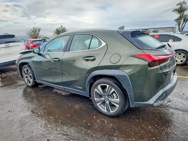 JTHX9JBH3L2035605 — 2020 Lexus UX, фото 2 с аукциона Copart, Передняя часть