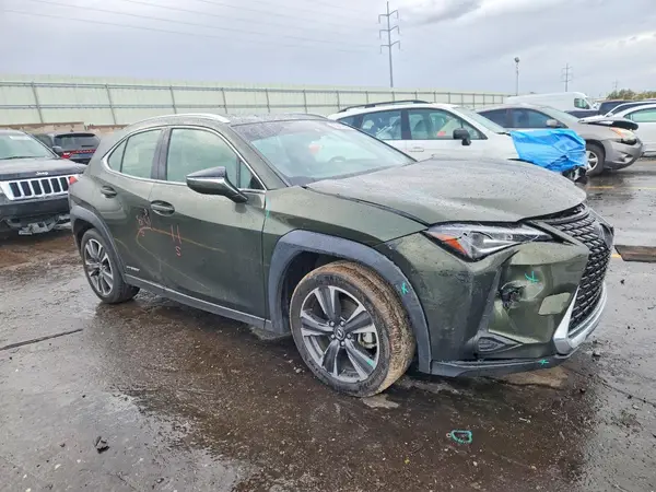 JTHX9JBH3L2035605 — 2020 Lexus UX, фото 4 с аукциона Copart, Передняя часть
