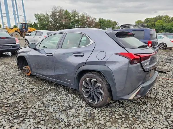 JTHR9JBH7L2025863 — 2020 Lexus UX, фото 2 с аукциона Copart, Передняя часть