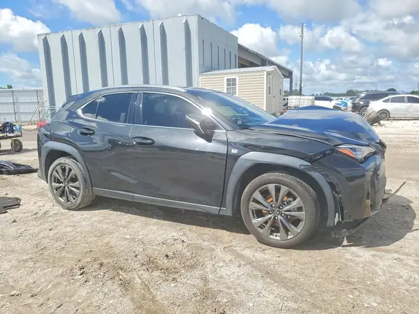 JTHE9JBH2M2043767 — 2021 Lexus UX, фото 4 с аукциона Copart, Передняя часть
