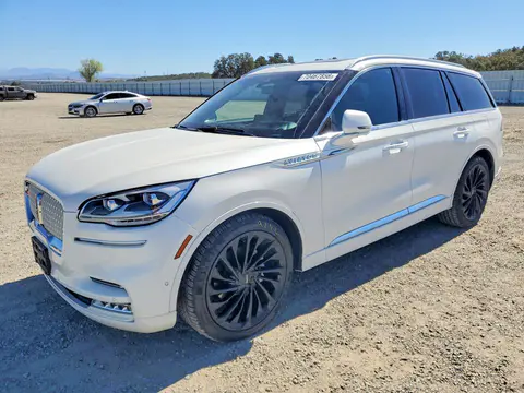 5LM5J7XCXNGL03211 — 2022 Lincoln Aviator, Задняя часть (Rear End), фото до ремонта
