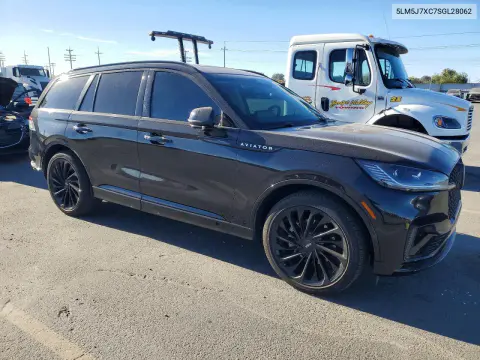 2025 Lincoln Aviator Reserve VIN 5LM5J7XC7SGL28062 фото 4