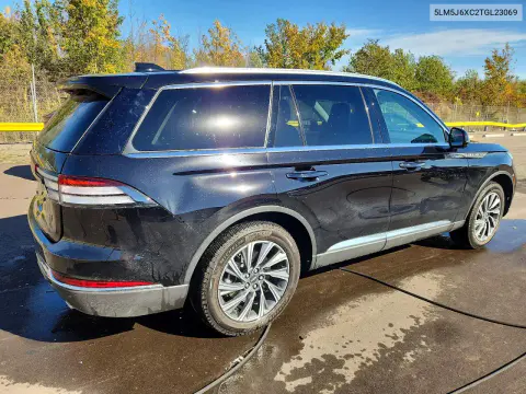 2026 Lincoln Aviator VIN 5LM5J6XC2TGL23069 фото 3
