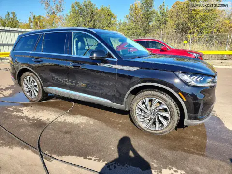 2026 Lincoln Aviator VIN 5LM5J6XC2TGL23069 фото 4