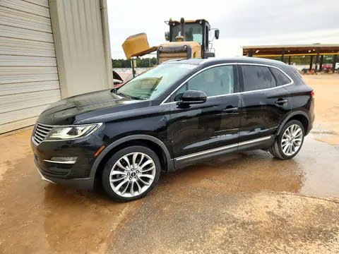 5LMCJ3C96HUL50462 — 2017 Lincoln MKC, Передняя часть, фото до ремонта