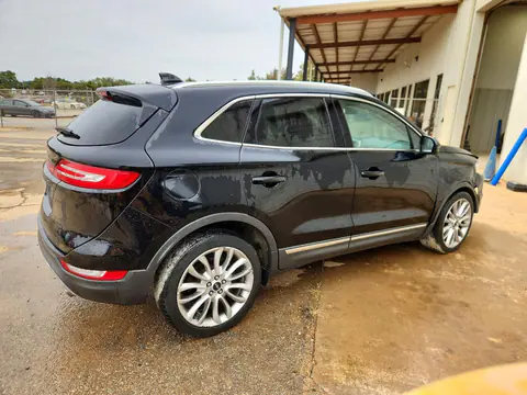 2017 Lincoln Mkc Reserve VIN 5LMCJ3C96HUL50462 фото 3