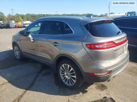 5LMCJ3D99HUL30852 — 2017 Lincoln MKC, фото 2 с аукциона Copart, Подтопление