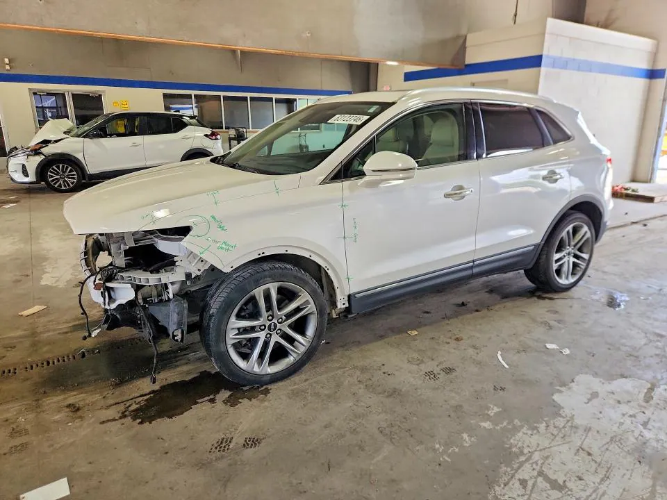 2019 LINCOLN MKC VIN 5LMCJ3D93KUL03668 фото 1