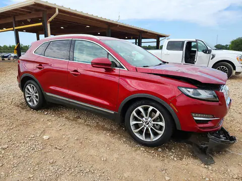 5LMCJ2C97KUL21604 — 2019 Lincoln MKC, фото 4 с аукциона Copart 14.10.2026, Передняя часть
