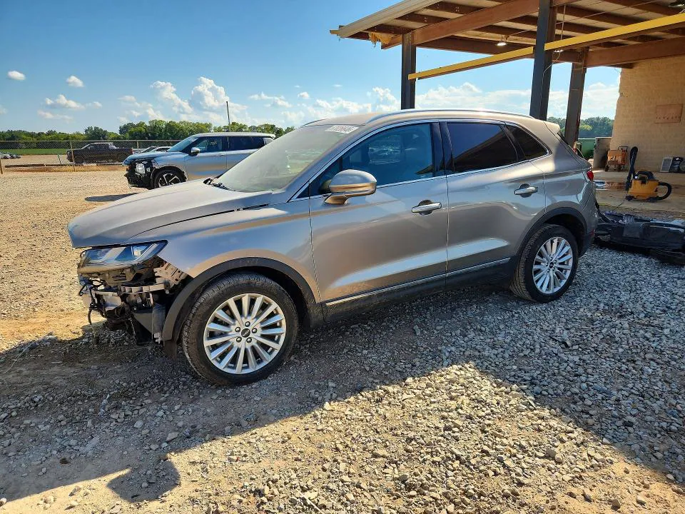 2019 Lincoln MKC VIN 5LMCJ1C99KUL43629 фото 1