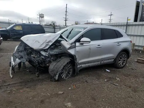 5LMCJ1C93KUL03658 — 2019 Lincoln MKC, Передняя часть (Front End), фото до ремонта