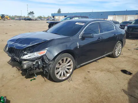 1LNHL9FT6AG614037 — 2010 Lincoln MKS, Передняя часть, фото до ремонта