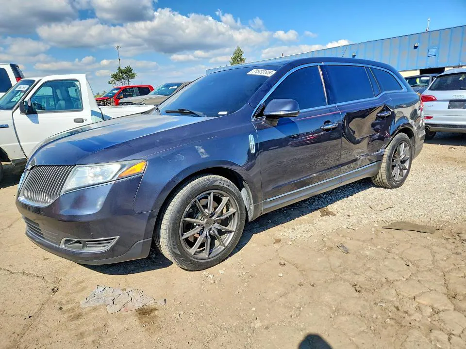 2013 LINCOLN MKT VIN 2LMHJ5ATXDBL54473 фото 1