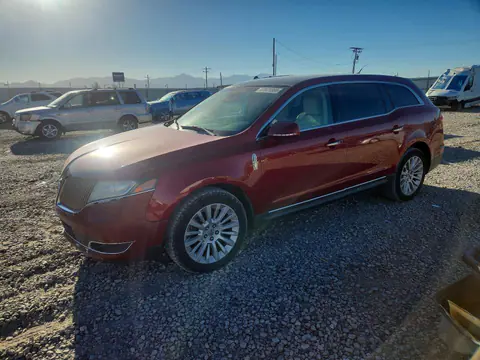 2LMHJ5FK7EBL51788 — 2014 Lincoln MKT, Передняя часть (Front End), фото до ремонта