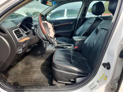 3LNHL2JCXCR836753 — 2012 Lincoln MKZ, фото 7 с аукциона Copart, Передняя часть